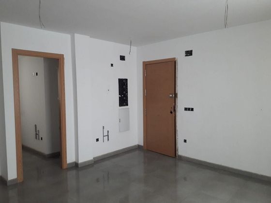 Foto 2 de Pis nou en venda a calle De Jacint Verdaguer de 2 habitacions amb ascensor