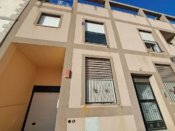 Foto 1 de Pis nou en venda a calle Clavel de 2 habitacions i 78 m²