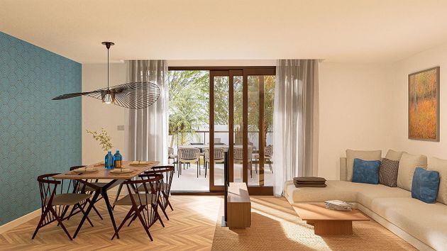 Foto 1 de Casa nova en venda a calle Castillo de Monteagudo de 4 habitacions amb piscina i jardí