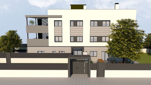Foto 1 de Venta de piso nuevo en calle Torras i Bages de 3 habitaciones con jardín y ascensor