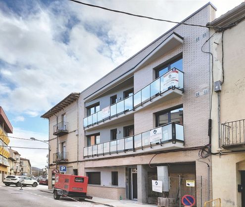 Foto 1 de Piso nuevo en venta en calle Sant Joan Les Abadesses de 2 habitaciones con ascensor