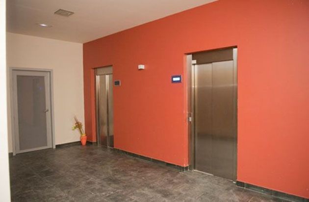 Foto 2 de Venta de piso nuevo en Vilalba de 3 habitaciones con ascensor