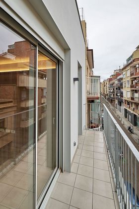 Foto 1 de Venta de piso nuevo en calle Pi i Margall de 2 habitaciones con ascensor