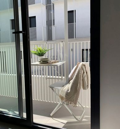 Foto 1 de Piso nuevo en venta en calle Sant Miquel y Frederic Bosch de 3 habitaciones con aire acondicionado y ascensor