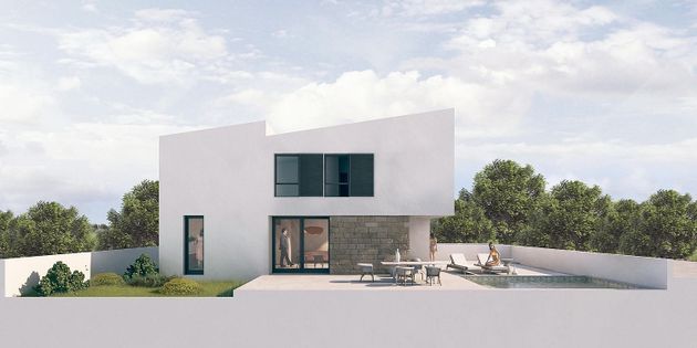 Foto 1 de Casa nova en venda a calle Germanor de 4 habitacions amb piscina i jardí