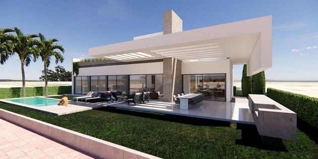 Foto 1 de Casa nova en venda a Centro - Alcazares, Los de 3 habitacions amb piscina i jardí