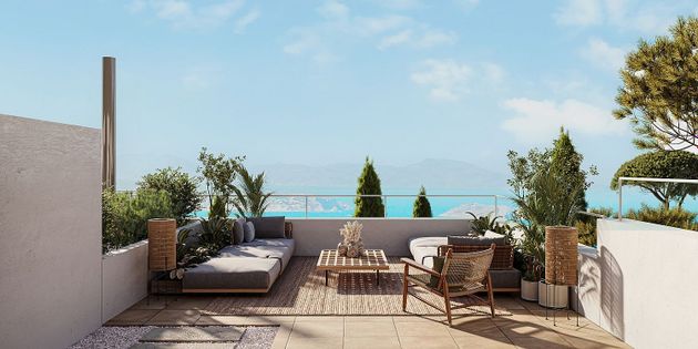 Foto 1 de Casa nova en venda a calle Lluis Miró i Plaja de 4 habitacions amb piscina i jardí
