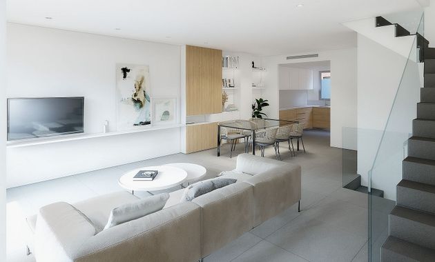 Foto 1 de Casa nova en venda a calle Zenobia de Camprubi de 3 habitacions amb jardí i aire acondicionat