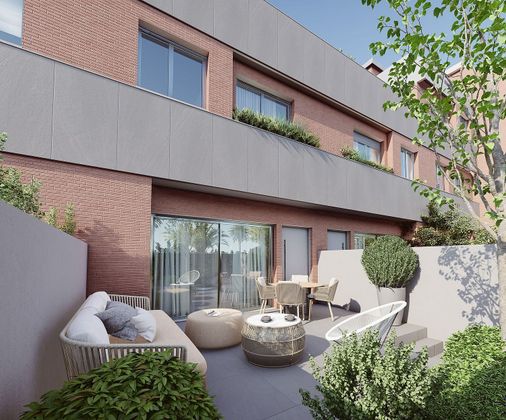 Foto 2 de Casa nova en venda a calle Zenobia de Camprubi de 3 habitacions amb jardí i aire acondicionat