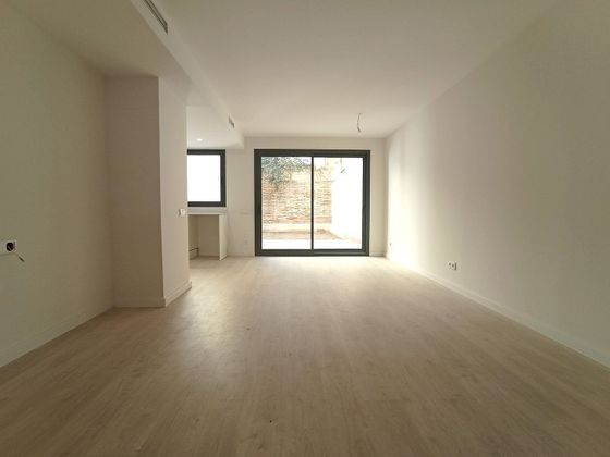 Foto 2 de Venta de piso nuevo en calle Llobregat de 4 habitaciones con aire acondicionado y ascensor