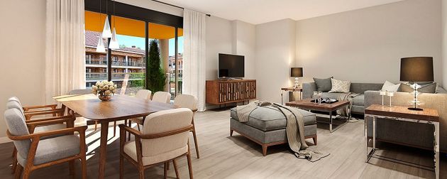 Foto 1 de Venta de piso nuevo en calle De Madrid de 3 habitaciones con piscina y ascensor