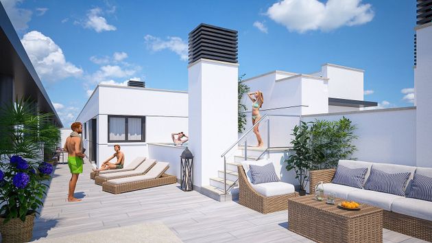 Foto 1 de Piso nuevo en venta en calle Benahavís Esquina Almogia de 2 habitaciones con piscina y aire acondicionado
