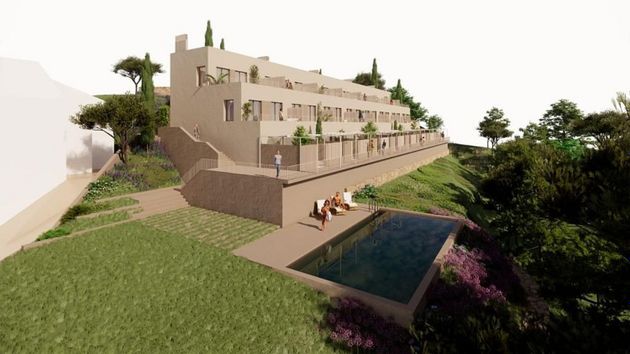 Foto 1 de Casa nova en venda a calle Xarmada de 3 habitacions amb piscina i jardí