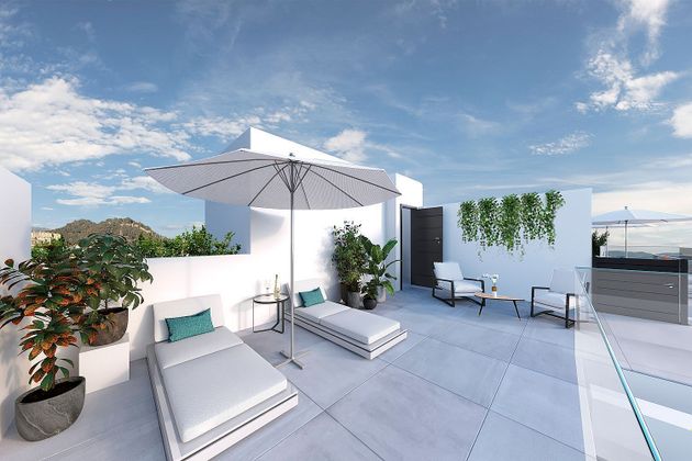 Foto 1 de Venta de piso nuevo en calle Sevilla de 1 habitación con piscina y aire acondicionado