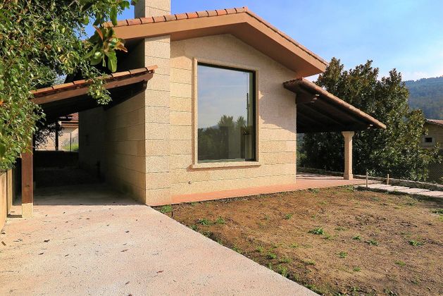 Foto 2 de Casa nueva en venta en barrio De San Pedro de 4 habitaciones con jardín y aire acondicionado