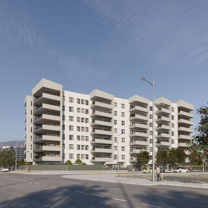 Foto 1 de Venta de piso nuevo en calle Antonio Muñoz Zamora de 3 habitaciones con piscina y ascensor