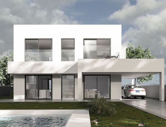 Foto 1 de Casa nova en venda a calle Sitges de 4 habitacions amb jardí i aire acondicionat