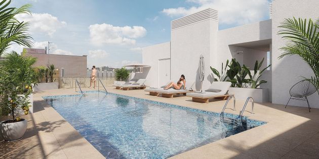 Foto 1 de Venta de piso nuevo en calle Sevilla de 1 habitación con piscina y ascensor
