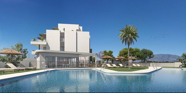 Foto 1 de Pis nou en venda a calle Aralia de 3 habitacions amb piscina i jardí