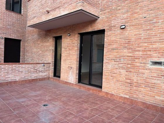 Foto 1 de Venta de piso nuevo en calle Calderó de 3 habitaciones con aire acondicionado y ascensor