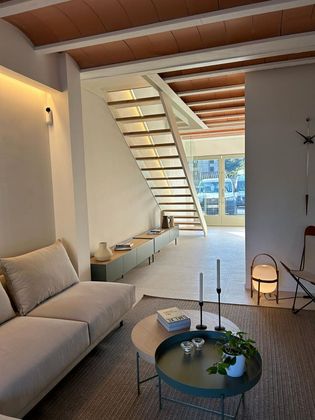 Foto 2 de Casa nueva en venta en calle Avi Rajoler de 3 habitaciones con jardín y aire acondicionado