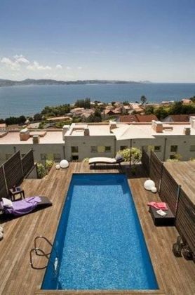 Foto 2 de Casa nova en venda a calle Lugar de Seixalvo de 4 habitacions amb piscina i jardí