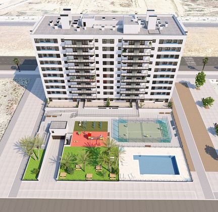 Foto 1 de Venta de piso nuevo en calle Rafael Escuredo Rodríguez de 3 habitaciones con piscina y ascensor