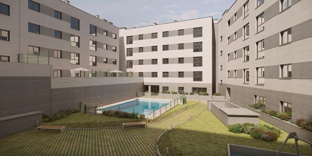 Foto 2 de Piso nuevo en alquiler en calle De Iberia de 2 habitaciones con piscina y aire acondicionado