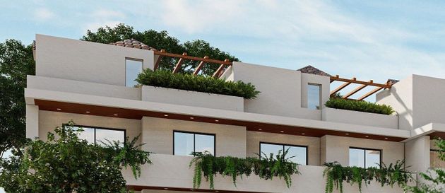 Foto 2 de Pis nou en venda a calle Topacio de 2 habitacions amb piscina i jardí
