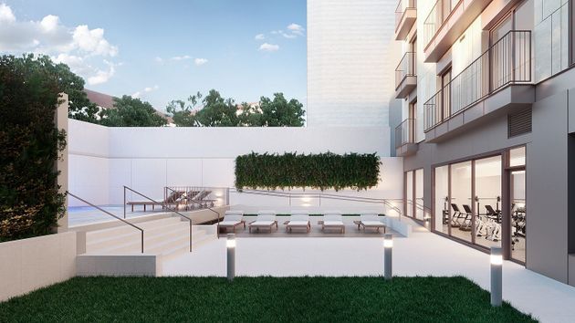 Foto 2 de Pis nou en venda a calle De Joan Crespi de 1 habitació amb piscina i jardí