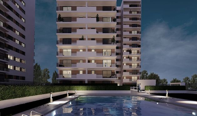 Foto 1 de Piso nuevo en venta en Quart de Poblet de 2 habitaciones con piscina y ascensor