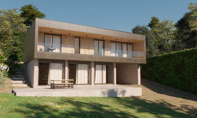 Foto 1 de Casa nueva en venta en Miraflores de la Sierra de 3 habitaciones con jardín y aire acondicionado