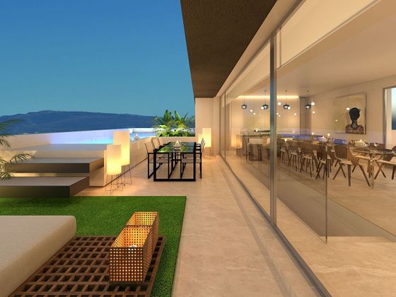 Foto 2 de Venta de piso nuevo en calle Bidepea de 4 habitaciones con piscina y ascensor