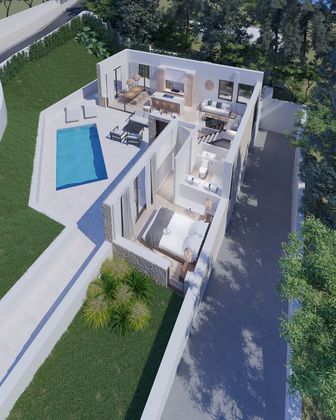 Foto 2 de Casa nova en venda a calle Riu de Bitlles de 4 habitacions amb piscina i jardí
