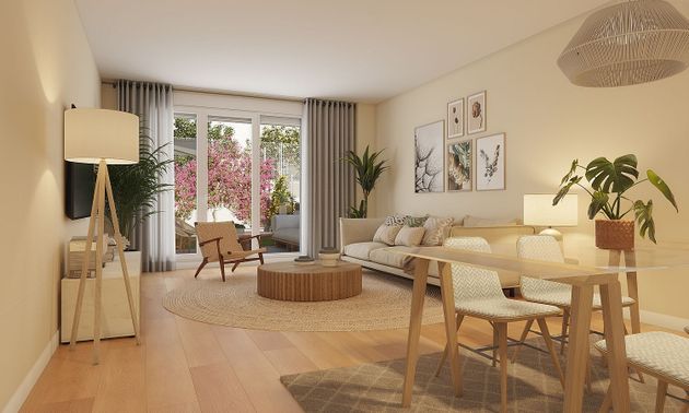 Foto 2 de Casa nueva en alquiler en calle Madroño de 4 habitaciones con jardín y aire acondicionado
