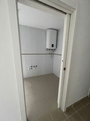 Foto 2 de Pis nou en venda a calle Pirrado de 2 habitacions amb ascensor
