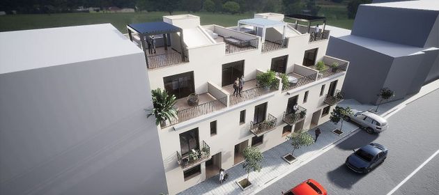 Foto 1 de Casa nova en venda a vía Romana de 3 habitacions amb jardí