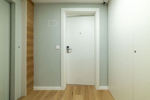 Foto 1 de Pis nou en lloguer a calle De Vila Real de 2 habitacions amb aire acondicionat i ascensor