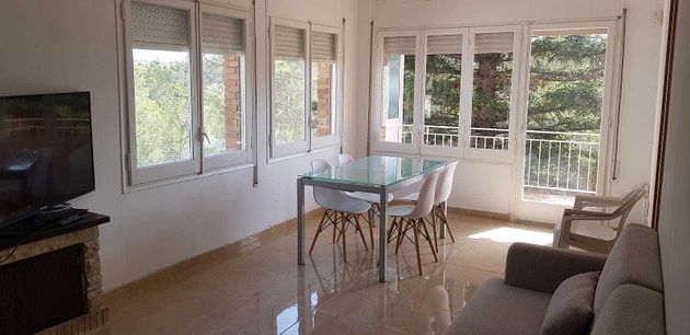 Foto 1 de Casa en venda a calle Joan Maragall de 3 habitacions amb terrassa i garatge