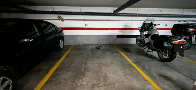 Foto 1 de Alquiler de garaje en calle Torno de 18 m²