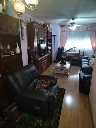 Foto 1 de Pis en venda a San José Obrero de 2 habitacions amb garatge i mobles