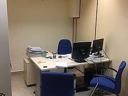 Foto 1 de Oficina en alquiler en calle Viladomat de 1 habitación y 14 m²