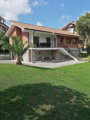 Foto 2 de Villa en alquiler en calle Alcarite de 4 habitaciones con terraza y garaje