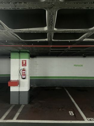 Foto 2 de Venta de garaje en calle Concepción Arenal de 15 m²