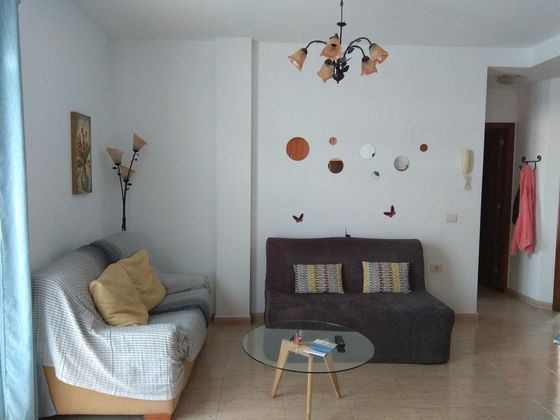 Foto 2 de Pis en venda a calle Cid Campeador de 2 habitacions amb terrassa i mobles
