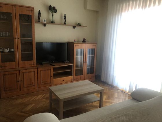 Foto 2 de Compartir pis a calle Vargas de 4 habitacions amb mobles i calefacció