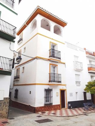 Foto 1 de Casa en venda a calle Ancha de 5 habitacions amb terrassa i mobles