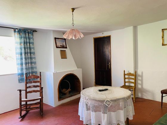 Foto 2 de Casa adossada en venda a calle Portillejo de 5 habitacions amb terrassa