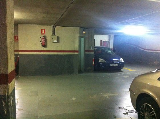 Foto 2 de Garatge en lloguer a calle Florència de 7 m²