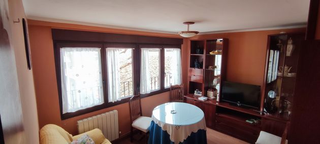 Foto 1 de Venta de apartamento en calle Solano de 2 habitaciones con muebles y calefacción